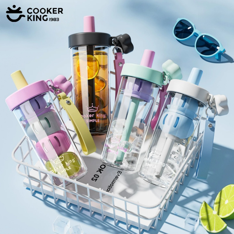 Water Filter Straw - كوب ماء بلاستيكي من COOKER KING